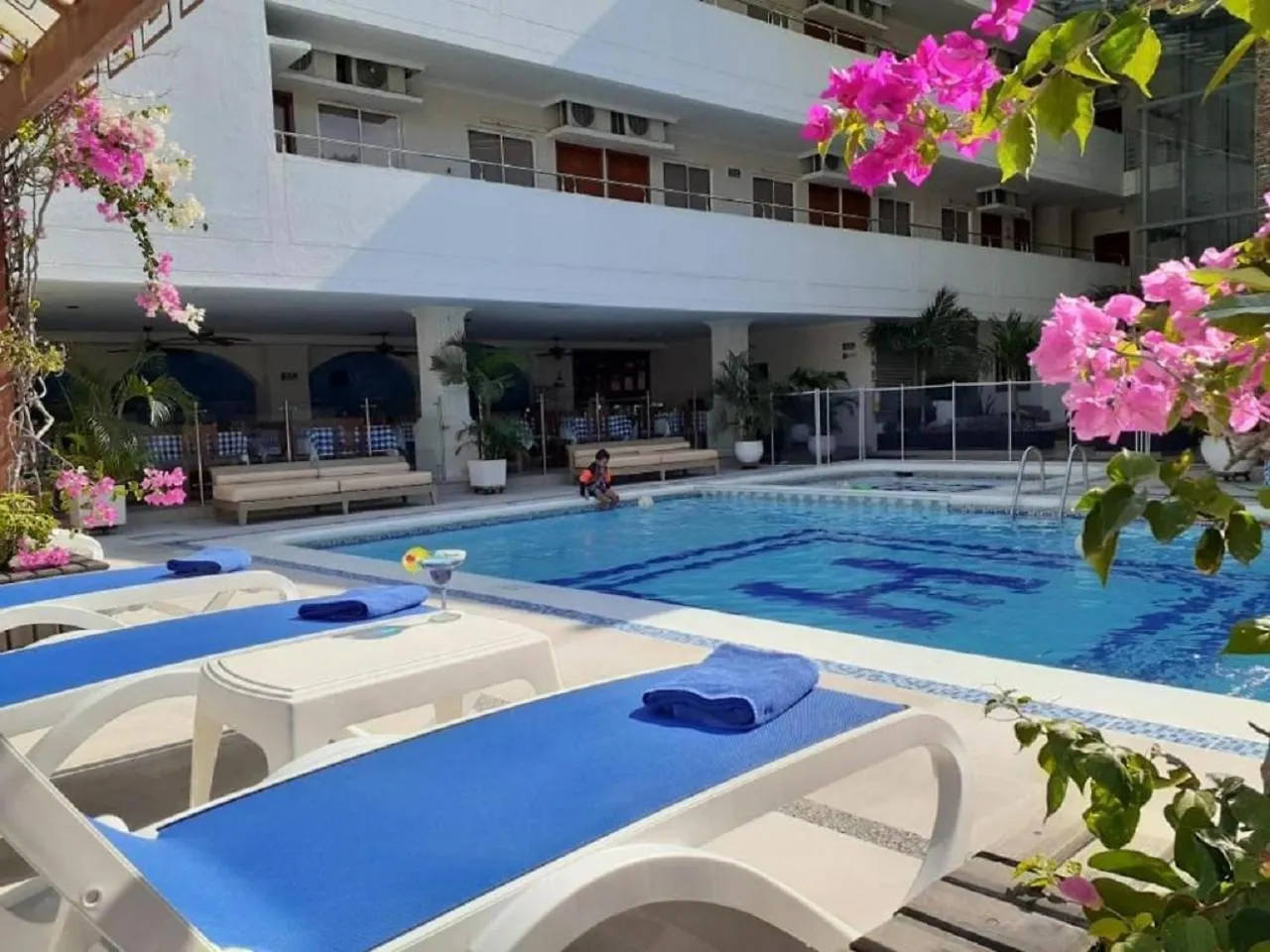 Hotel Tayrona Rodadero Santa Marta  3*, Santa Marta (Magdalena)